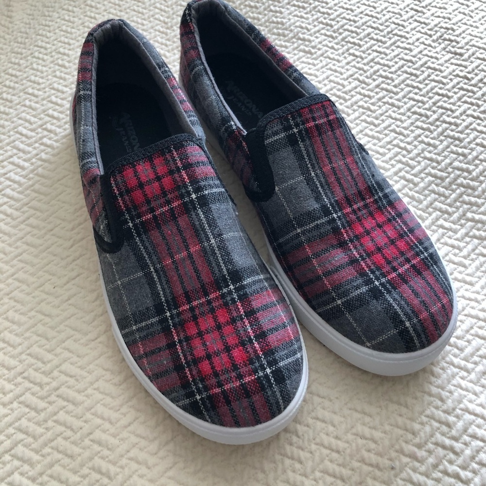 Plaid Slip On Arizona Jeans Sneakers Size 10